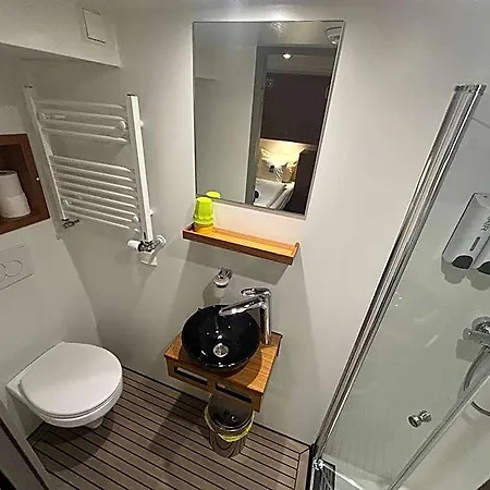 Hotelboat Iris Szálloda Amszterdam