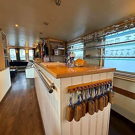Hotelboat Iris Amesterdão