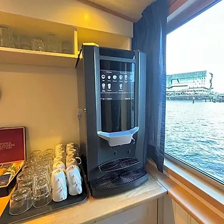 Hotelboat Iris