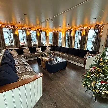 Hotel Hotelboat Iris *